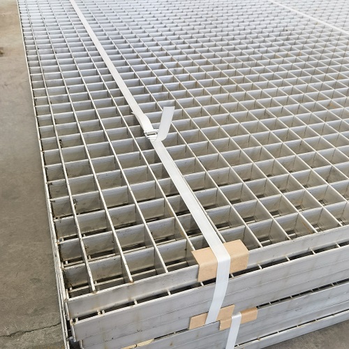 如何辨別劣質(zhì)鋼格板？看這4個細節(jié)，避免安全隱患