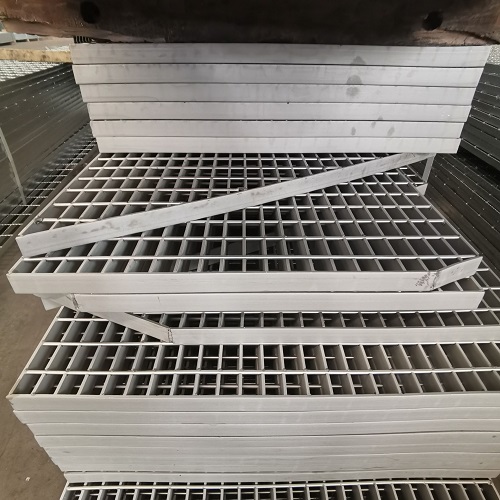 采購鋼格柵前必問的五個(gè)問題，少問一個(gè)都可能吃虧