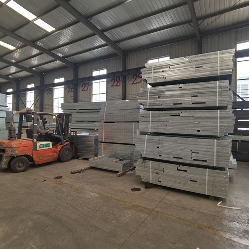 鋼格柵采購成本控制：單價(jià)、運(yùn)輸、安裝省錢妙招