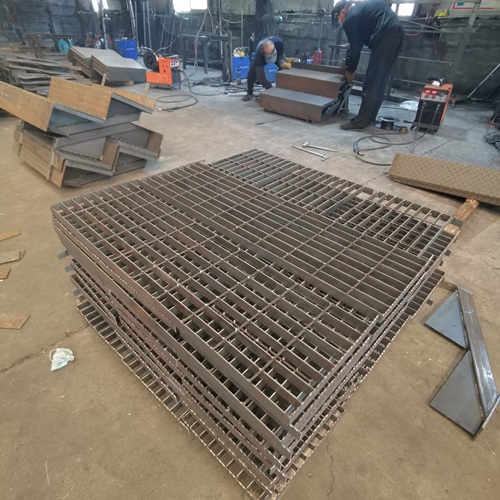 鋼格板背后的努力，遠比你想象得多