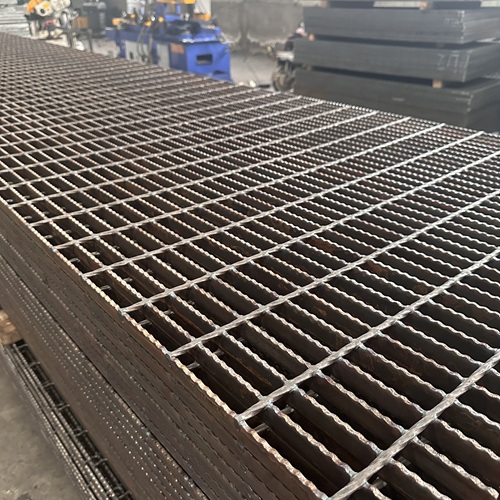 音樂節舞臺搭建必用鋼格板，承重強還易拆卸